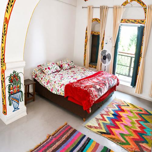 Shashi Homestay, Mitawali